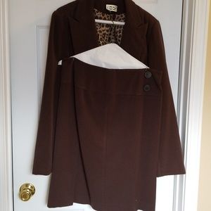 2 piece skirt suit